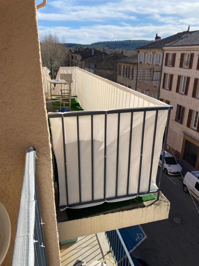 Appartement Salernes Centre Ville المظهر الخارجي الصورة